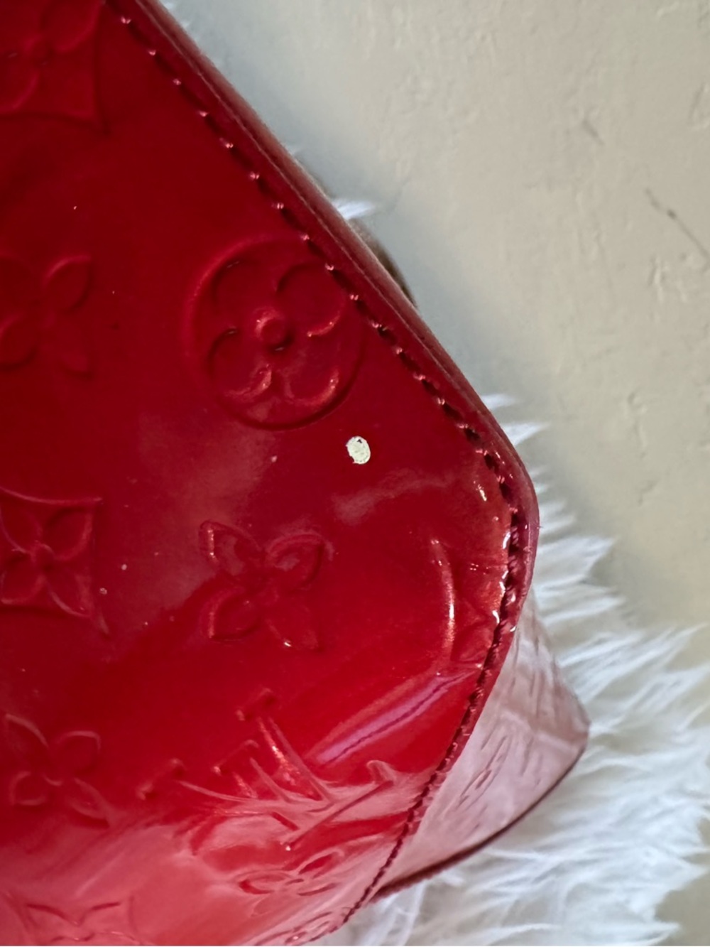 Louis Vuitton Red Vernis Bag - Picture 8 of 11